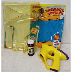 1999 Tootsie Toy Mr Bubbles Endless Blower Gun Toy Yellow Party Summer Fun